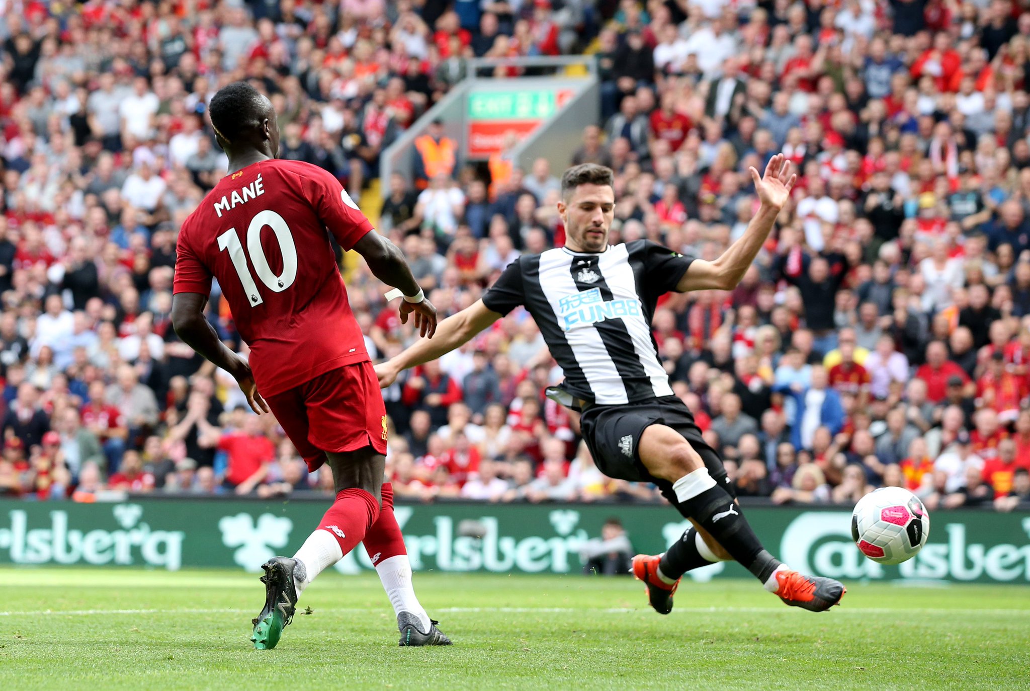 还有很多人 还有很多人