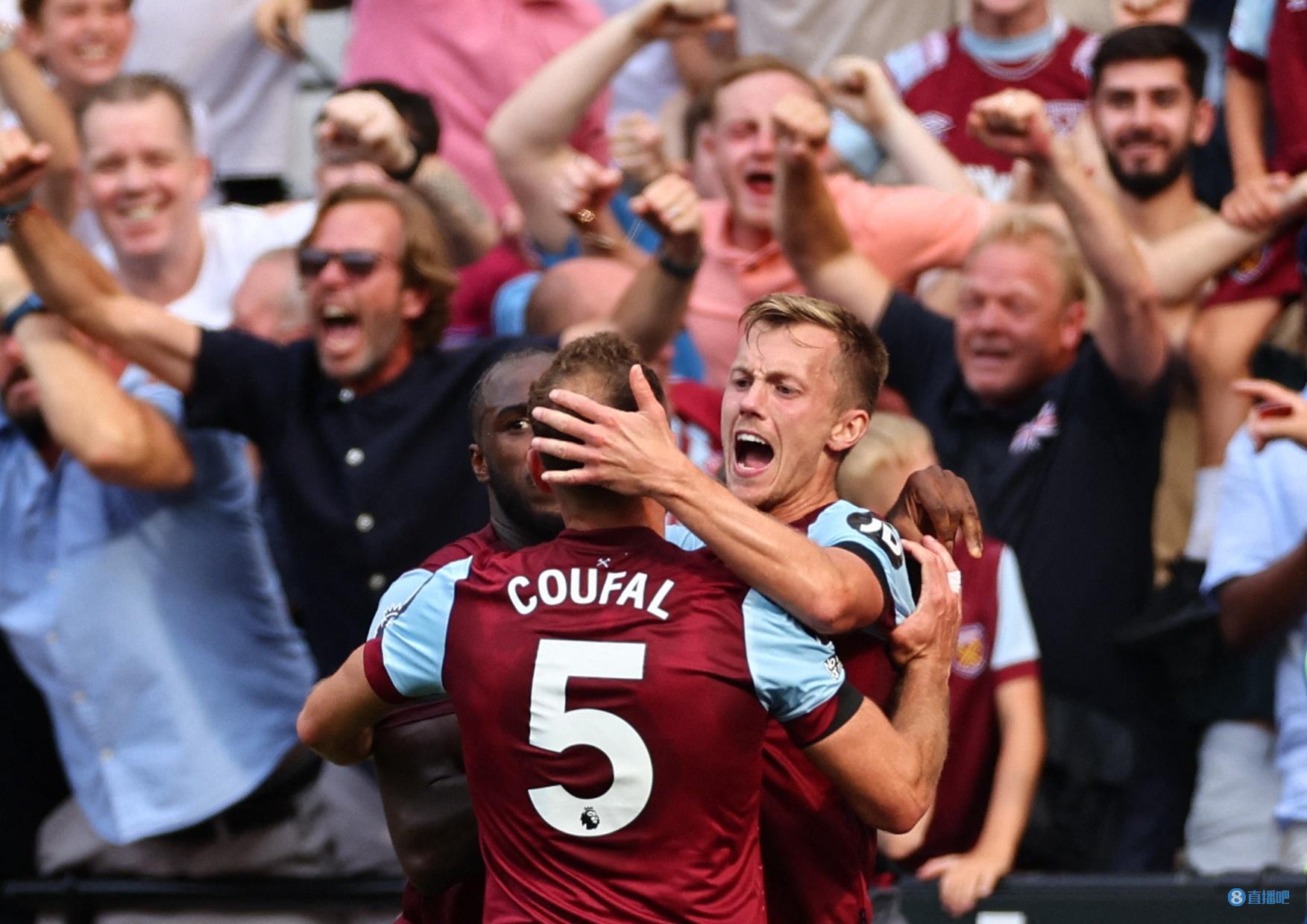 中场球员的 中场球员的